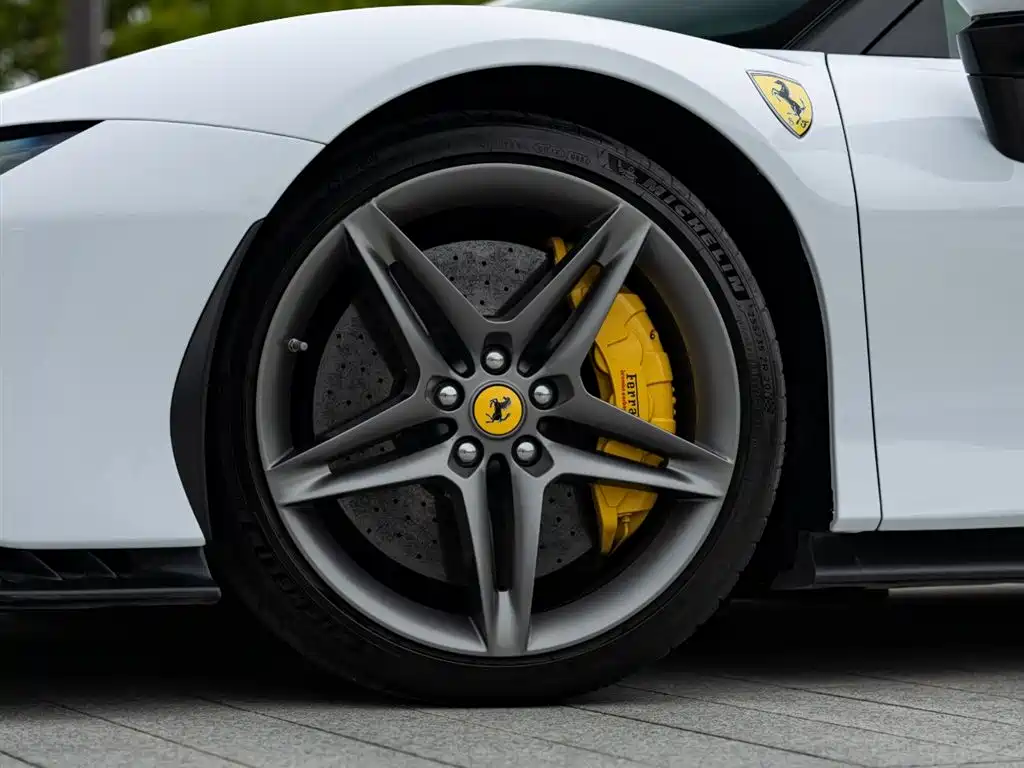 Ferrari SF90 2020 3.9T V8 Stradale