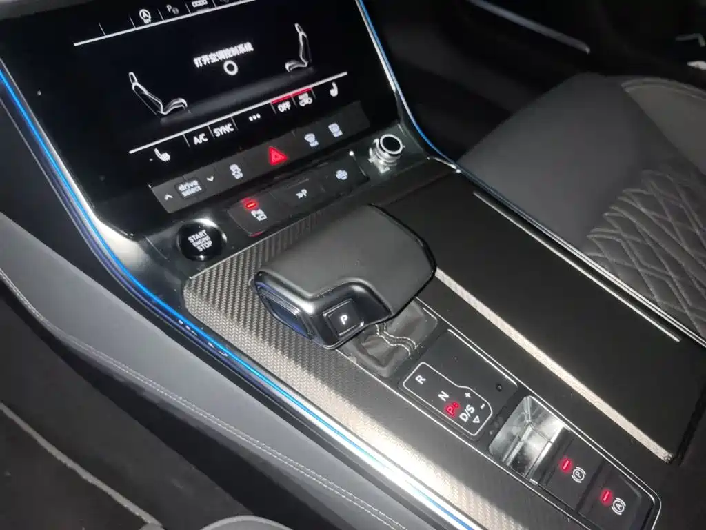 Audi A7L — миниатюра 15
