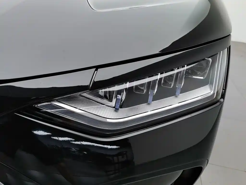 BYD Han — миниатюра 7