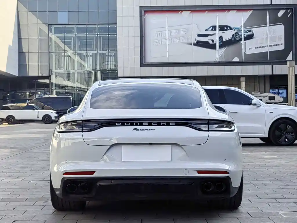 Porsche Panamera — миниатюра 16
