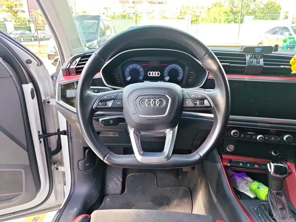 Audi Q3 — миниатюра 11