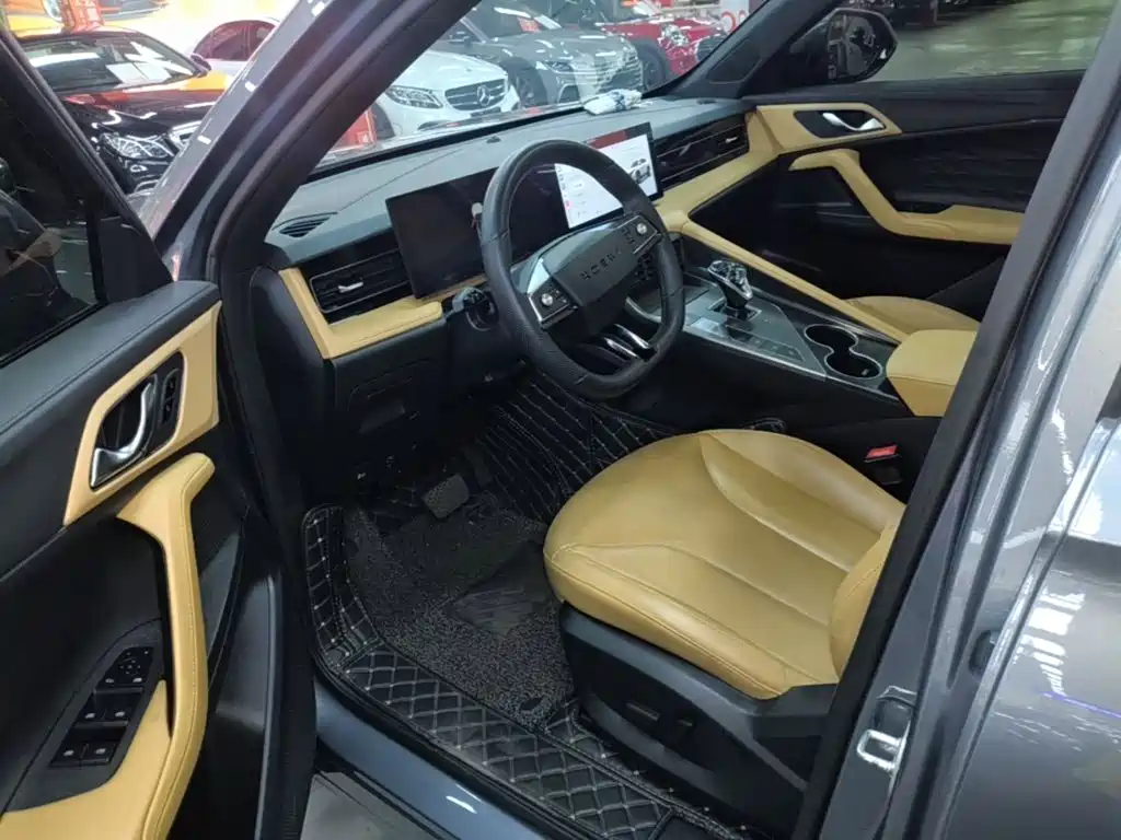 Roewe RX5 New Energy — миниатюра 16