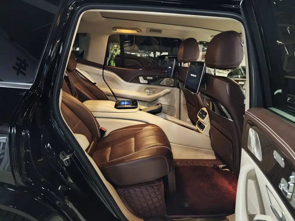 MERCEDES-BENZ MAYBACH GLS