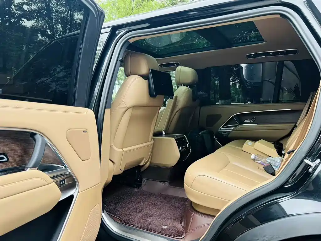 Land Rover Range Rover — миниатюра 12