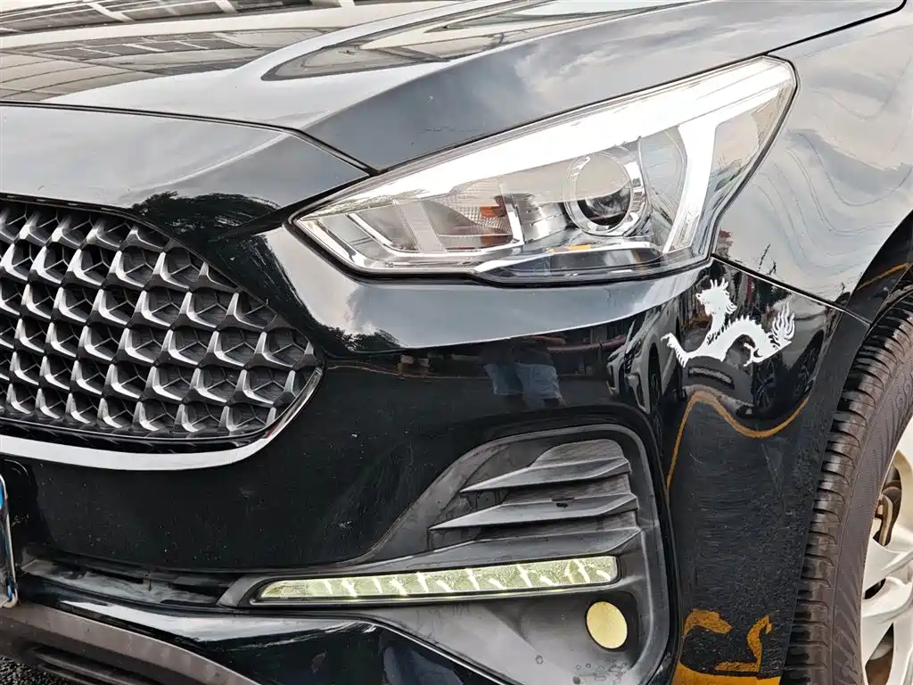 Haval M6 2019 1.5T DCT VI
