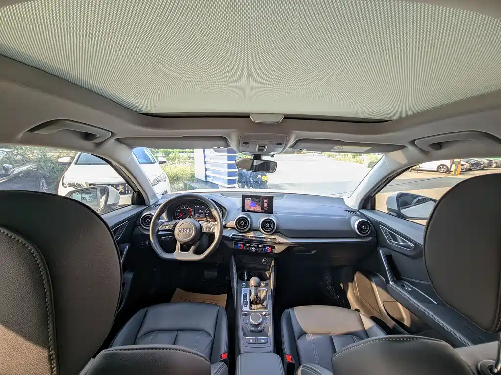 Audi Q2L — миниатюра 14
