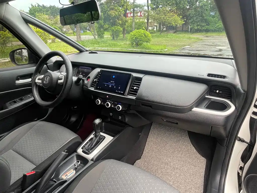 Honda Fit — миниатюра 16
