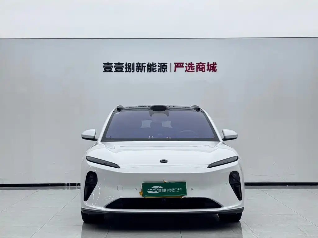 NIO ET5T — миниатюра 2