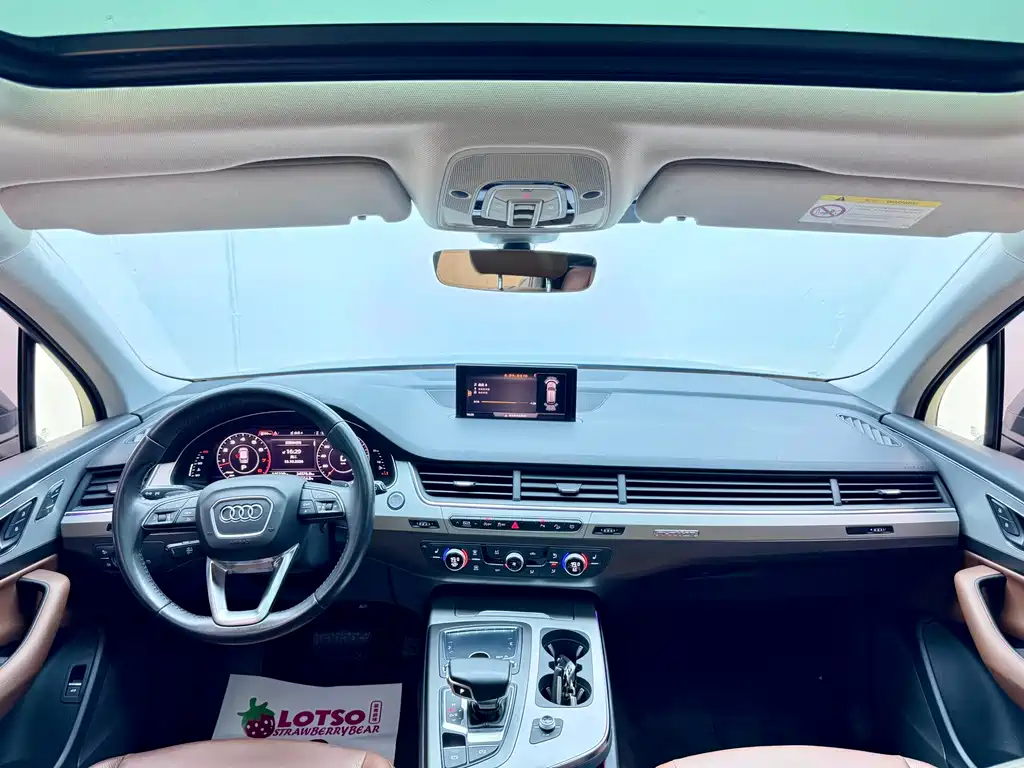 Audi Q7 — миниатюра 11