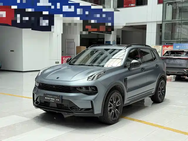 2025 Lynk & Co 01