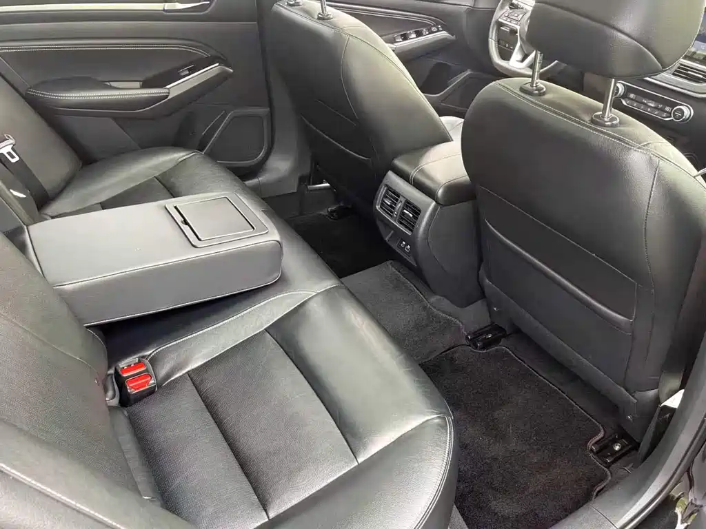 Nissan Teana — миниатюра 16