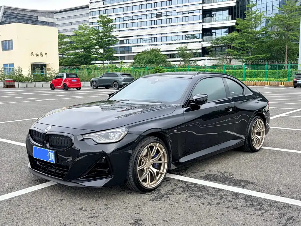 Купить BMW M240i