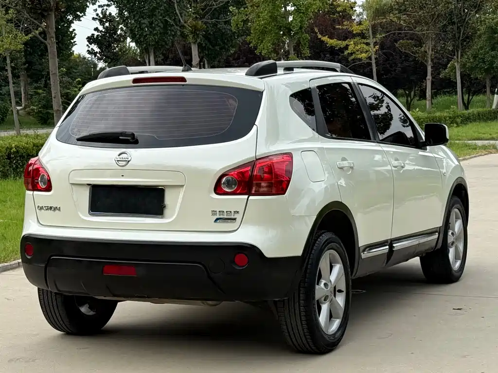 Nissan Qashqai — миниатюра 11