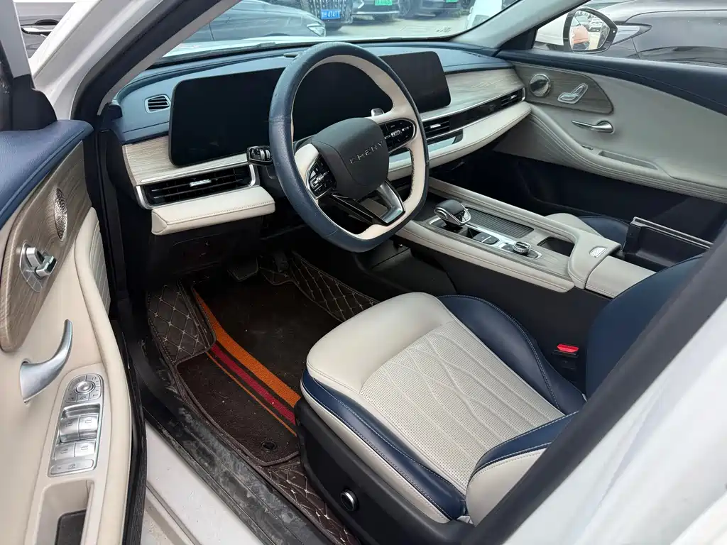 Chery Arrizo 8 — миниатюра 4