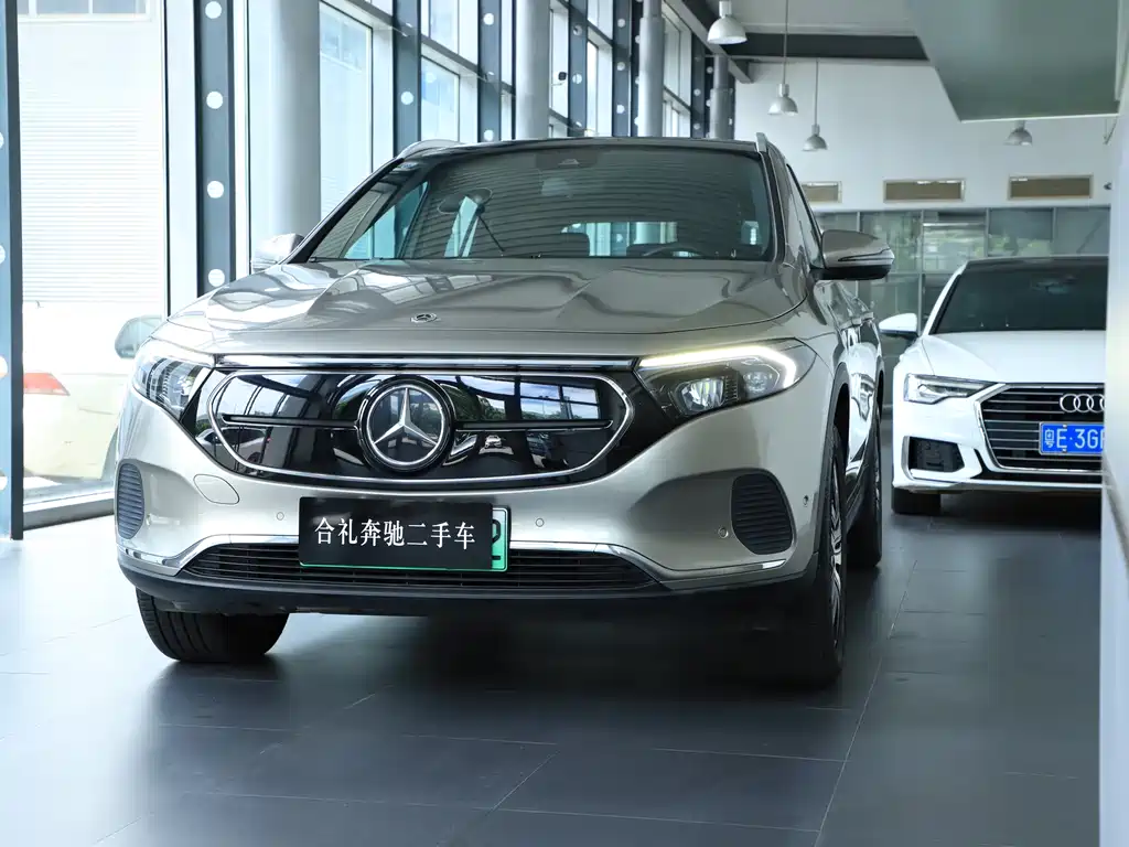 Mercedes-Benz EQA