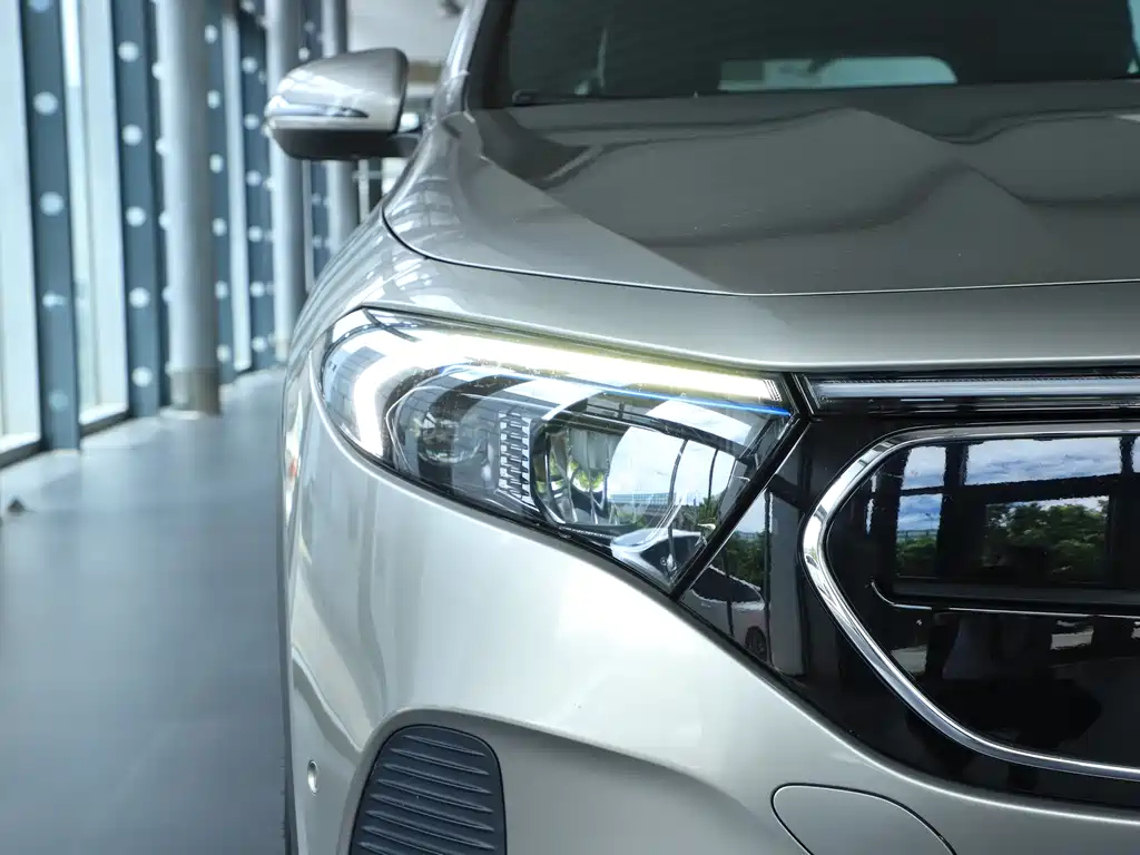Mercedes-Benz EQA — миниатюра 7