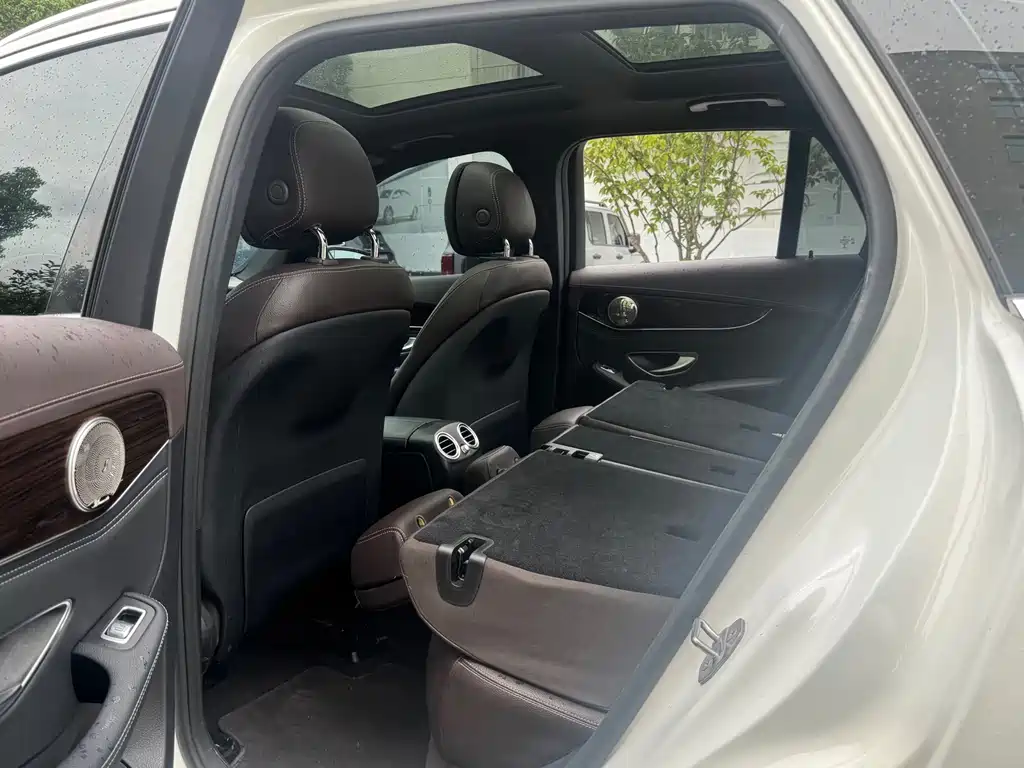 Mercedes-Benz GLC — миниатюра 11