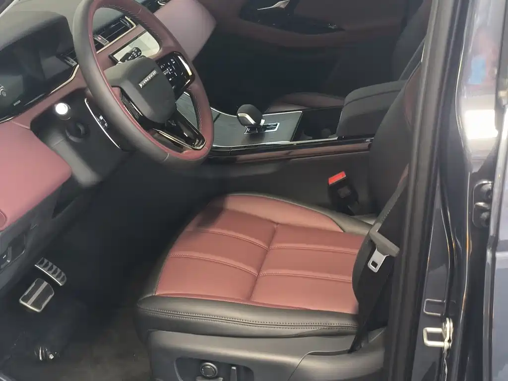 Land Rover Range Rover Evoque 2026 L SE
