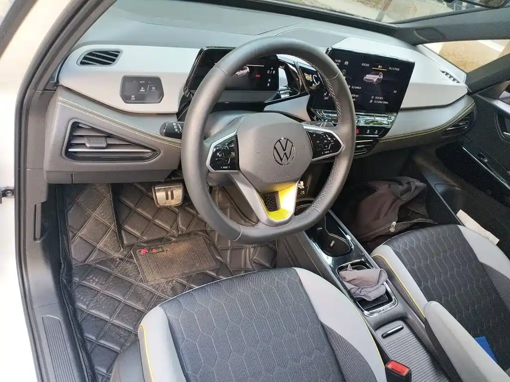 Volkswagen ID.3 — миниатюра 5
