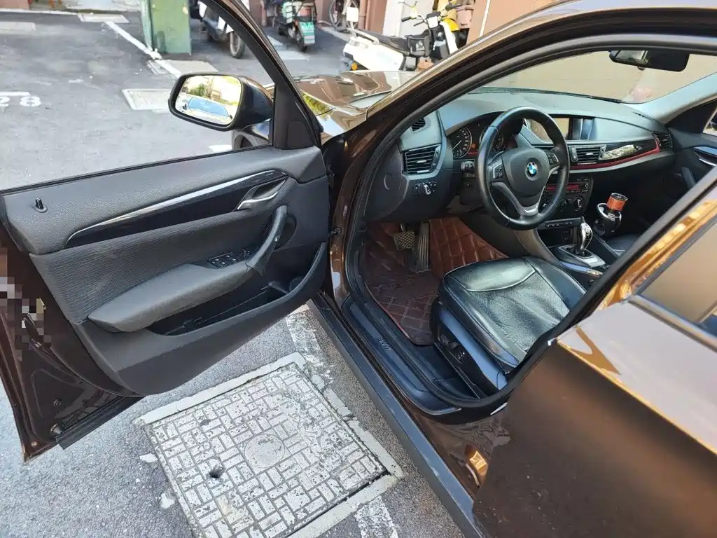 BMW X1 — миниатюра 12