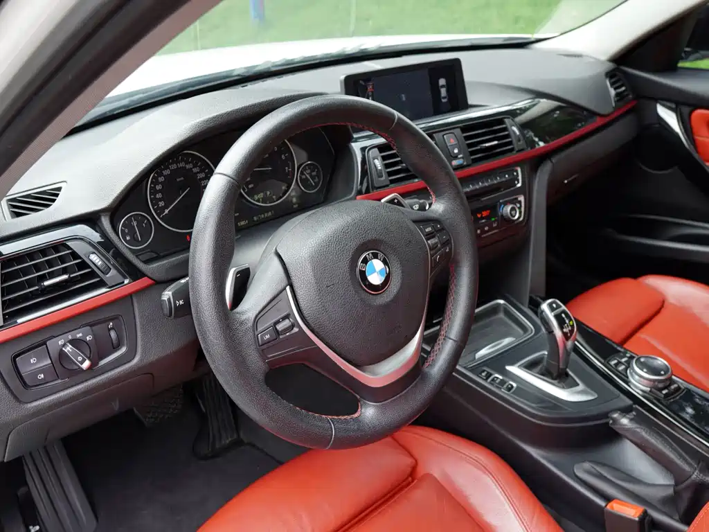 BMW 3 Series — миниатюра 23
