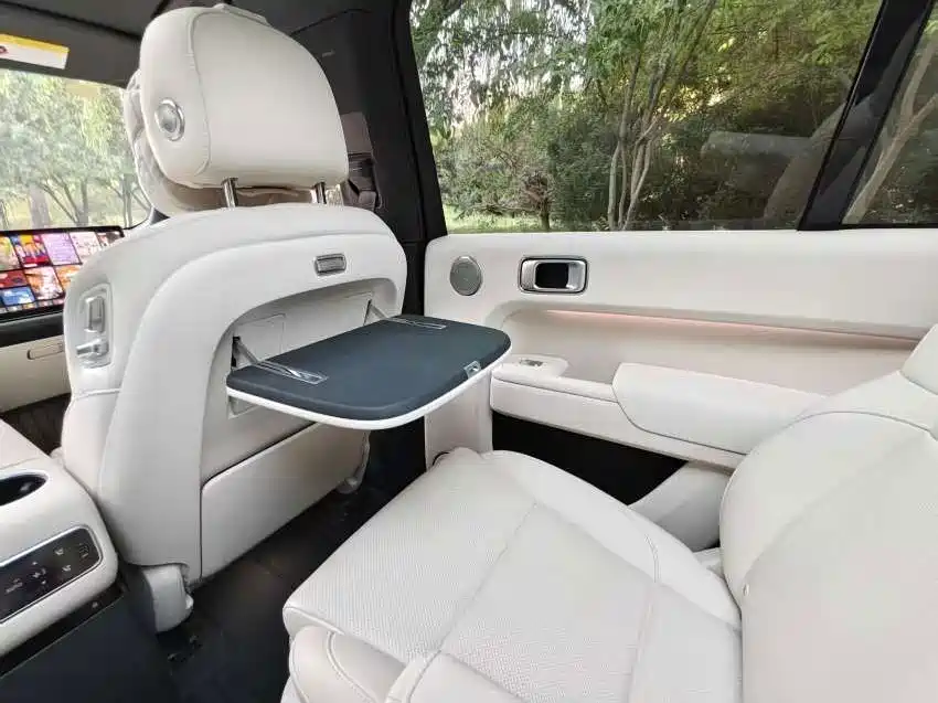 Li Auto Li L9 — миниатюра 16