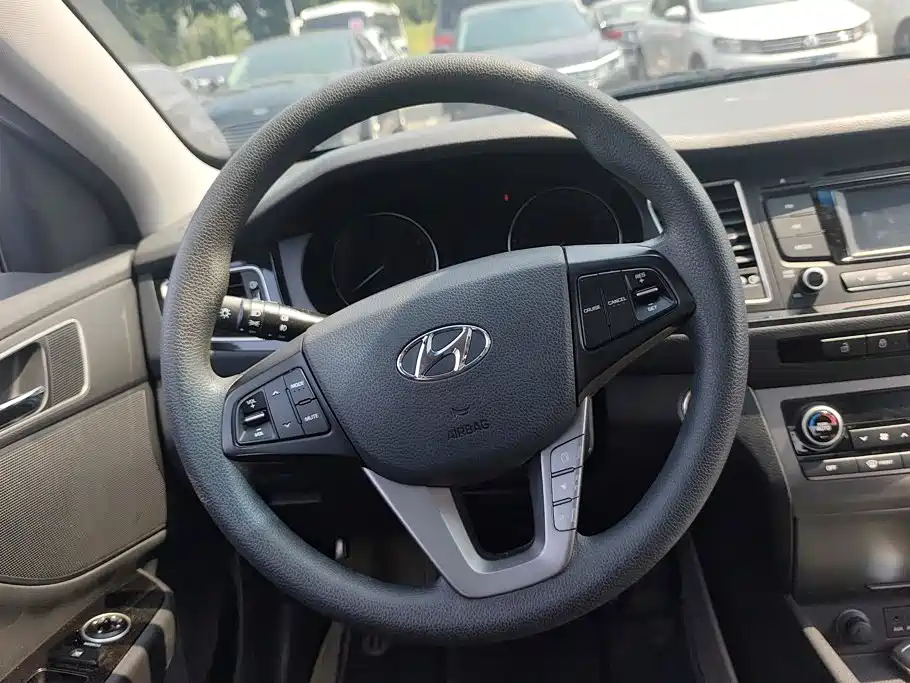 Hyundai Mistra — миниатюра 15