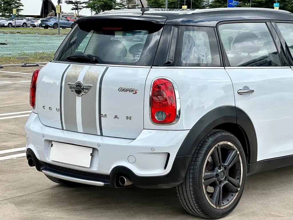 MINI Mini Countryman — миниатюра 9