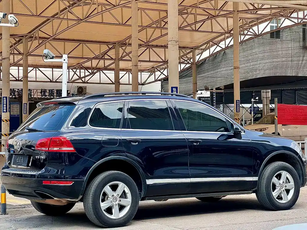 Volkswagen Touareg — миниатюра 9