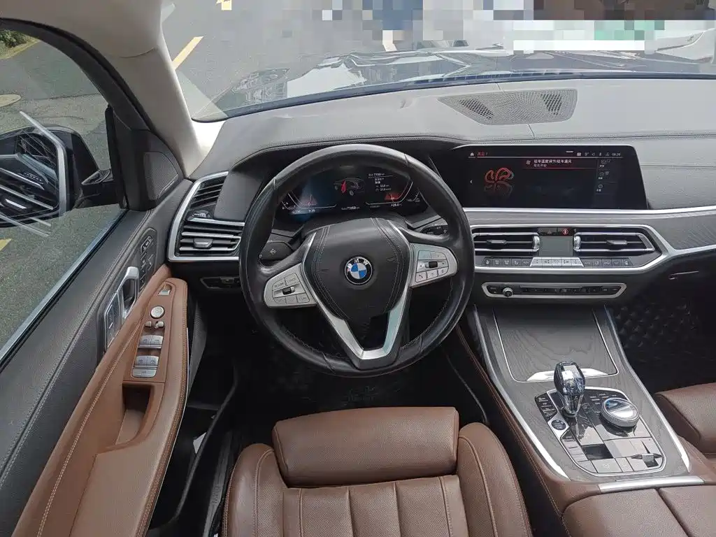 BMW X7 — миниатюра 6