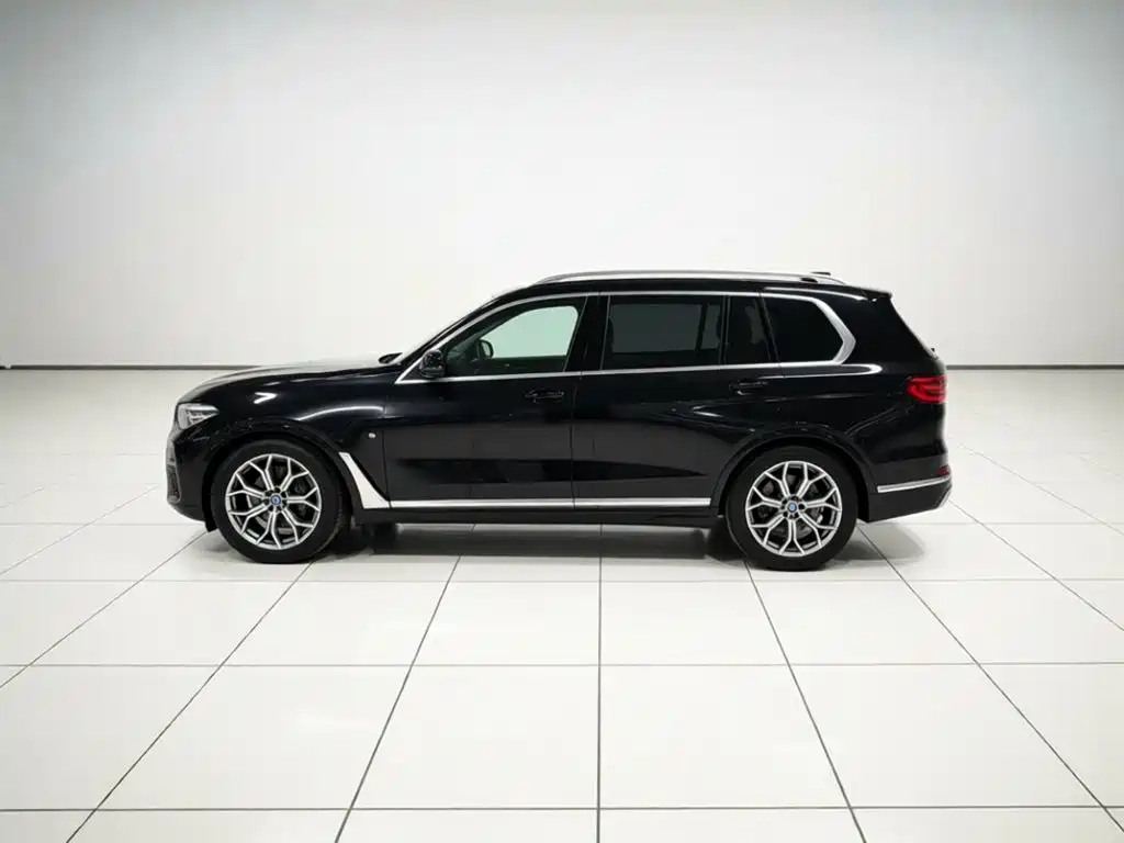 BMW X7 — миниатюра 25