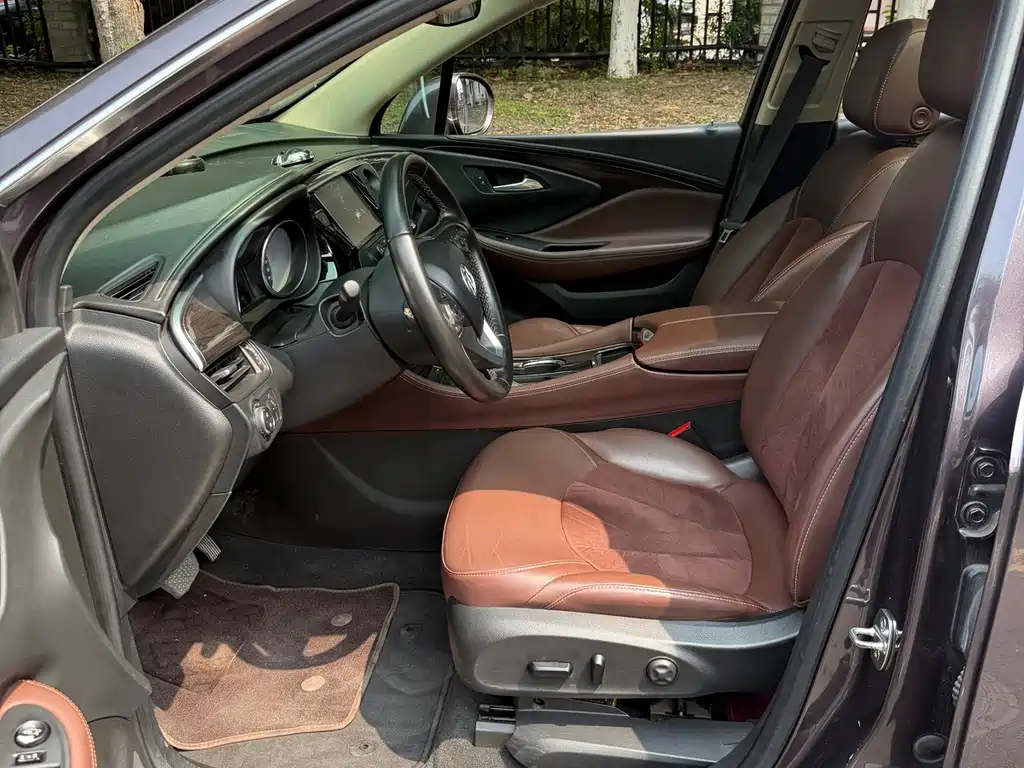 Buick Envision Plus — миниатюра 10