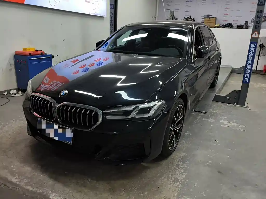 BMW 5 Series 2022