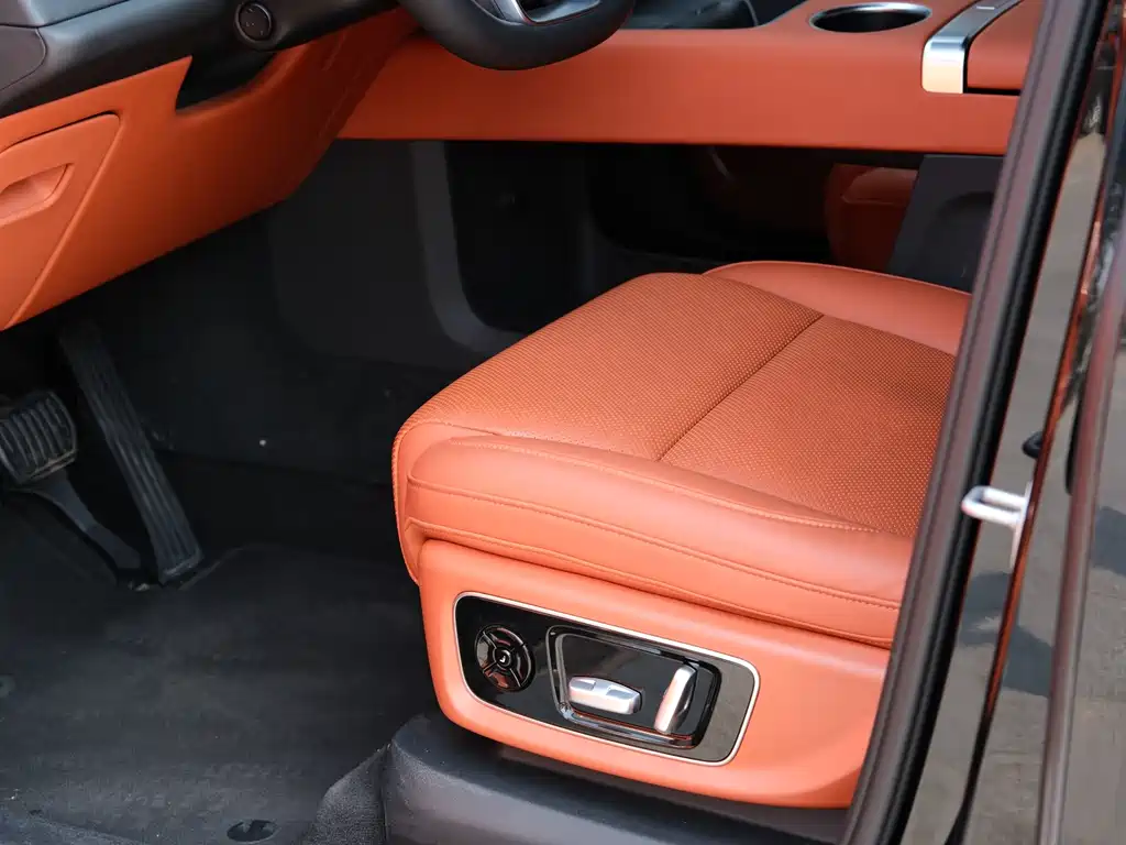 Li Auto Li L9 — миниатюра 7