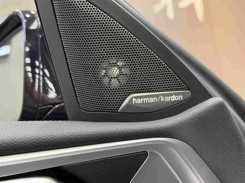BMW 4 Series — миниатюра 13