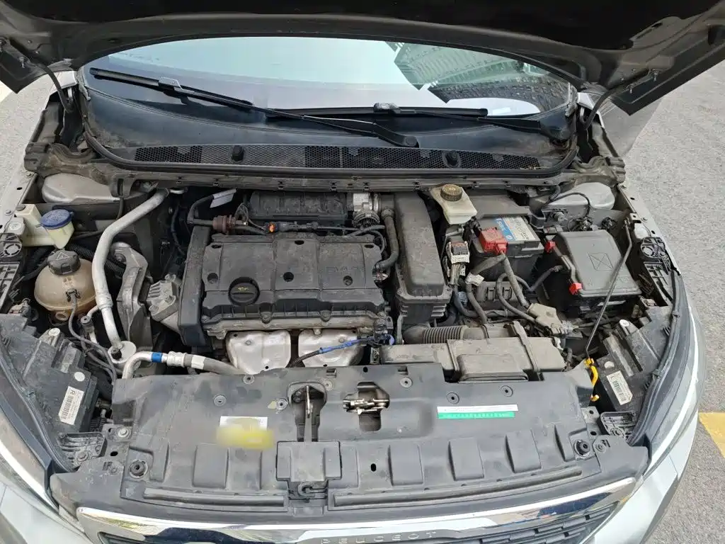 Peugeot 308 — миниатюра 16