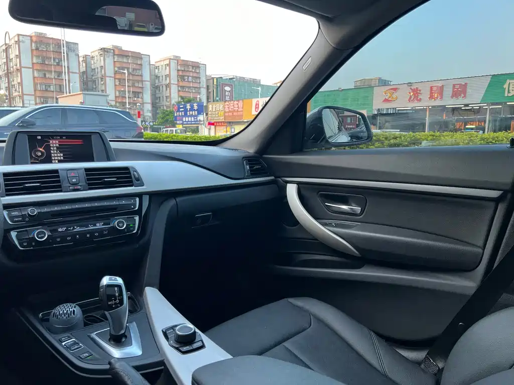BMW 3 Series GT — миниатюра 25