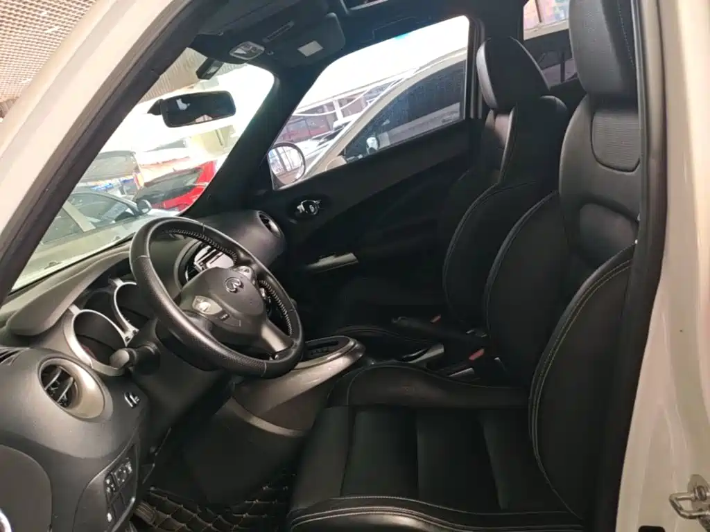 Infiniti ESQ — миниатюра 15