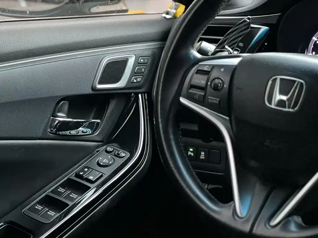 Honda Spirior — миниатюра 4