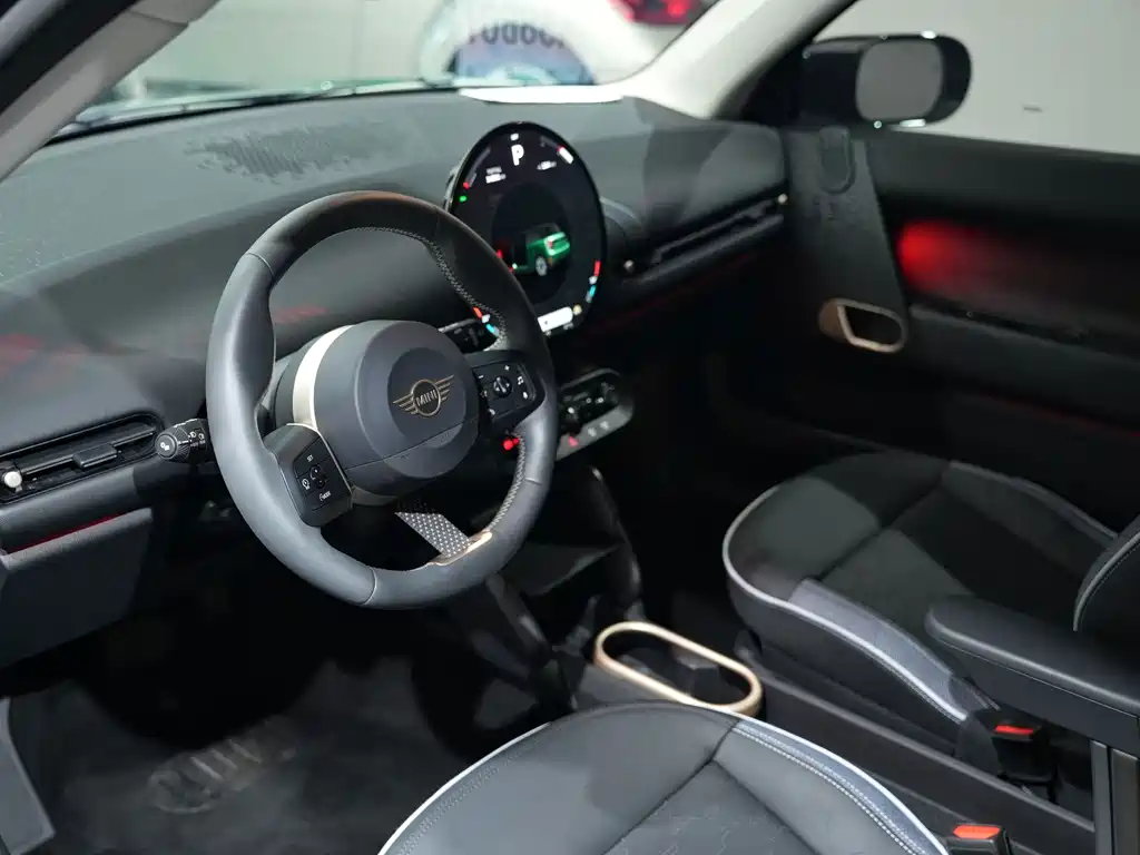 MINI MINI COOPER EV — миниатюра 16