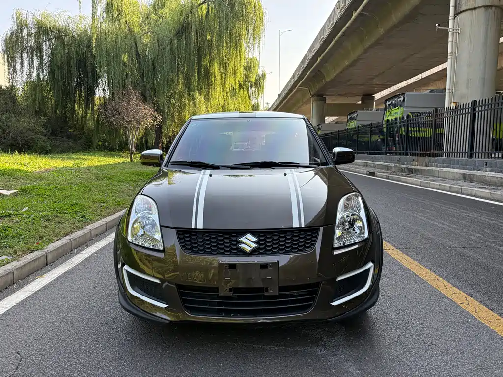 Suzuki Swift — миниатюра 2