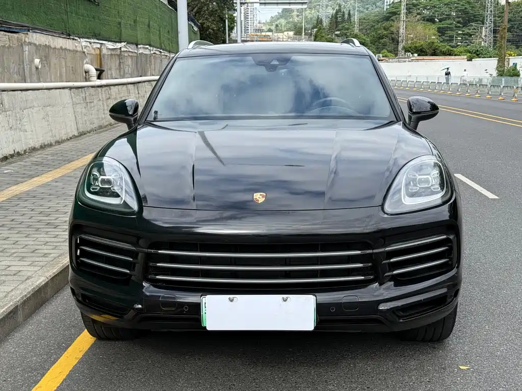 Porsche Cayenne Hybrid — миниатюра 2