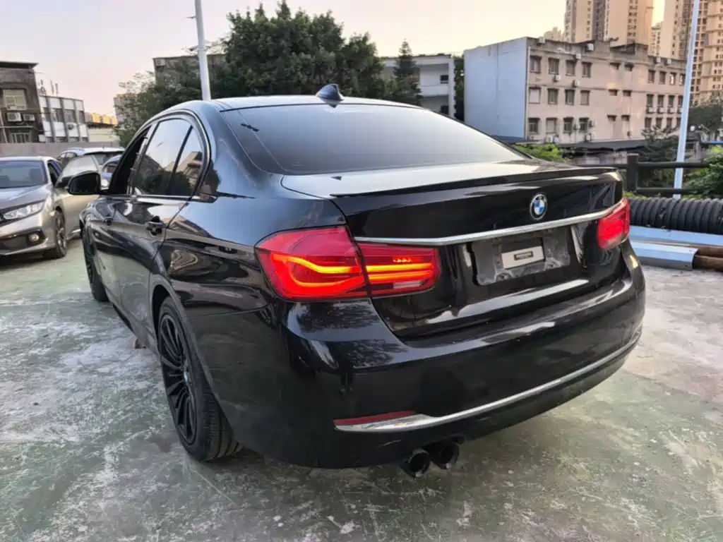 BMW 3 Series — миниатюра 5