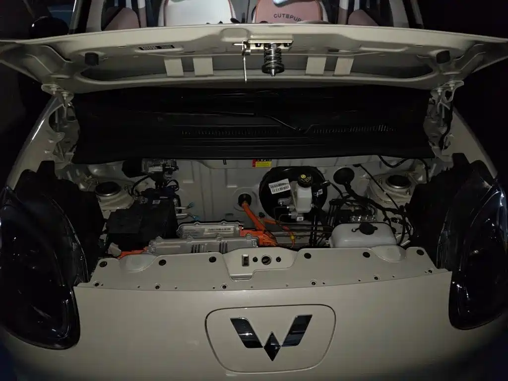 Wuling MINIEV — миниатюра 16