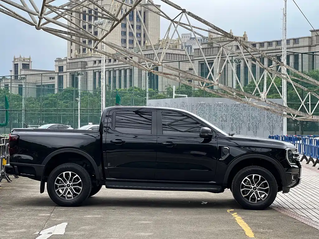 Ford Ranger — миниатюра 4