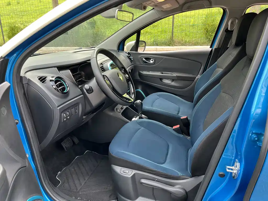 Renault Captur — миниатюра 9