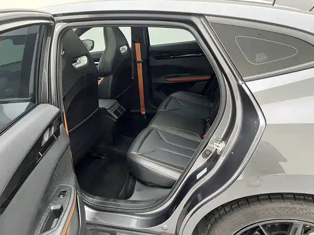 Changan UNI-V — миниатюра 11