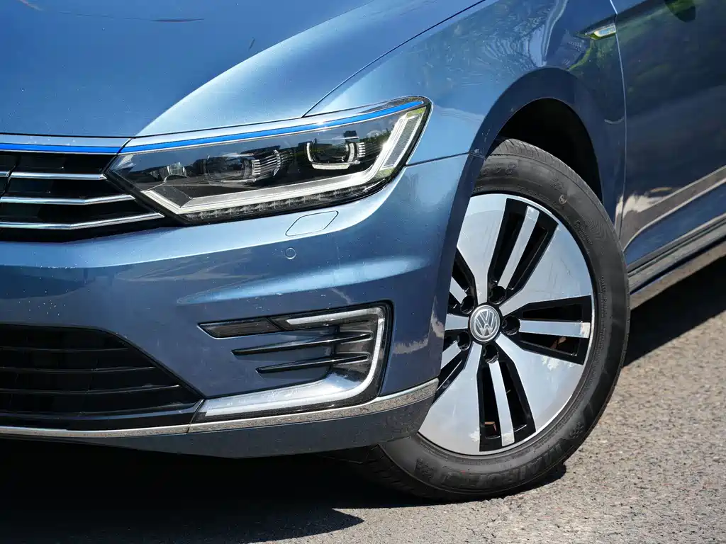 Volkswagen Viloran New Energy — миниатюра 7