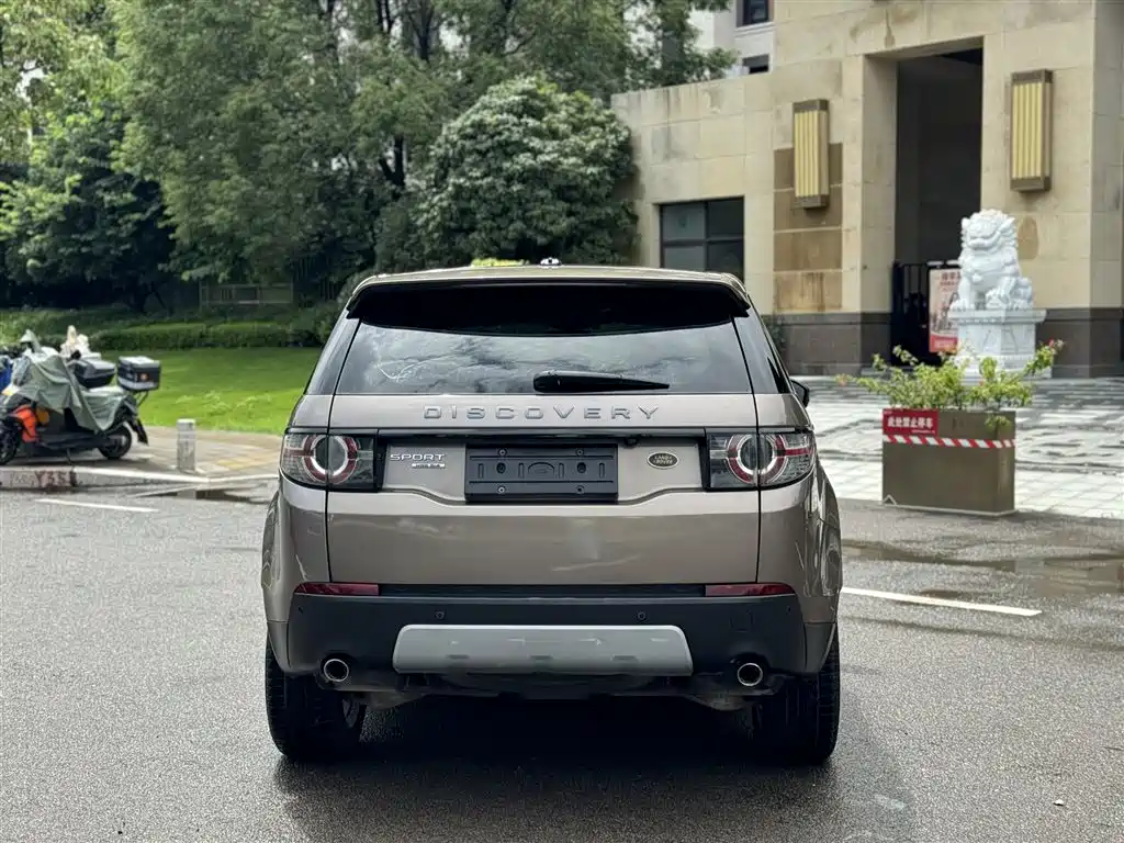 Land Rover Discovery Sport — миниатюра 15