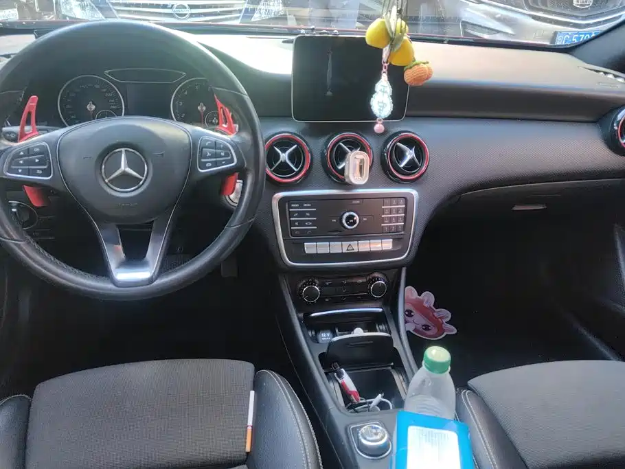 Mercedes-Benz A-Class (Import) — миниатюра 12